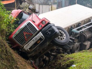 Types of Compensation Are Available After a Truck Crash